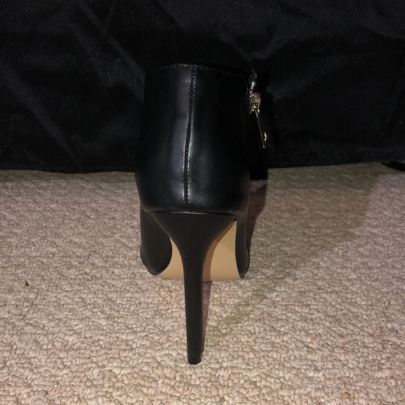 Women’s High-heels - Picture 3 of 5